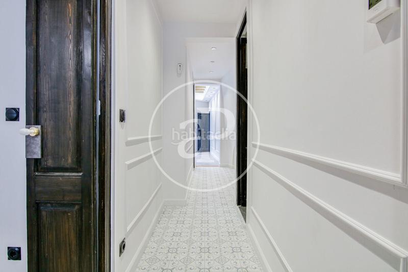 Foto c3f00180-26b7-4cd5-bf14-c60795616976. Piso planta baja reformada en venta en sants en Hostafrancs Barcelona
