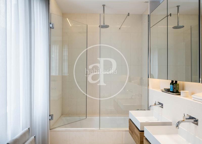 Foto 118e86c6-57b5-472f-9934-2c10e303ac38. Alquiler piso  en alquiler en sant gervasi en Barcelona