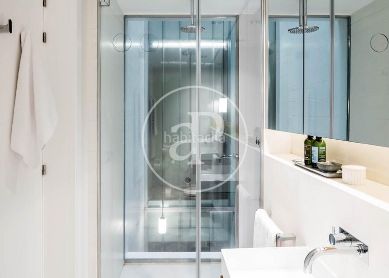 Foto 5273eb7c-ccba-4736-aba8-4927deddf7e2. Alquiler piso  en alquiler en sant gervasi en Barcelona