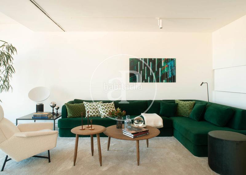 Foto 8d6f81aa-e5b3-4f28-a409-f7af4ad6f81e. Alquiler piso  en alquiler en sant gervasi en Barcelona