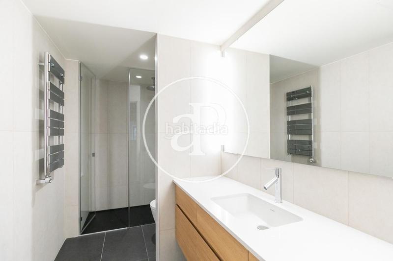 Foto 394f695a-8f89-4da8-9540-e3b4ae7d224f. Dúplex amb calefacció a Dreta de l´Eixample Barcelona