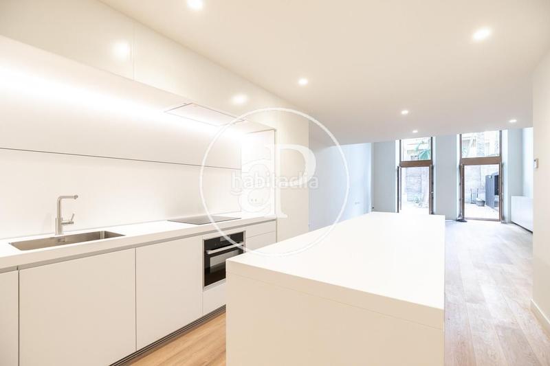 Foto 6f116f64-57a0-49b8-b21f-82ea3a4ba859. Dúplex amb calefacció a Dreta de l´Eixample Barcelona