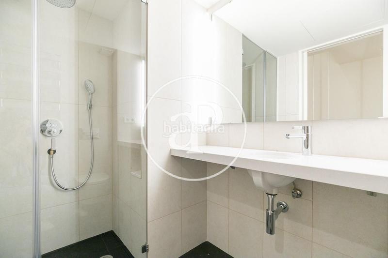 Foto a9ec7c84-9a25-4ebe-a43e-fbe5ff55d141. Dúplex amb calefacció a Dreta de l´Eixample Barcelona