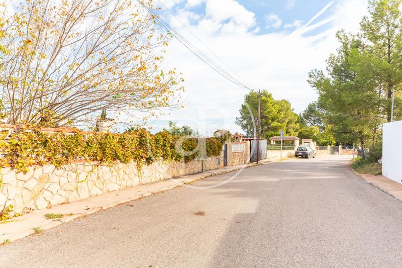 Foto 1a8bf703-e624-4be4-91e9-1a6de005df98. Terreno residencial en Centro Chiva