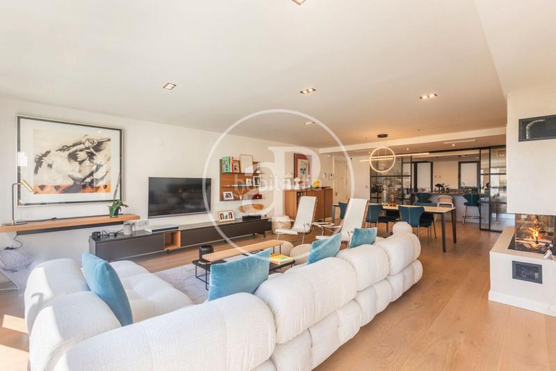 Foto 09027588-1e69-4b71-8582-beae7fe73343. Etagenwohnung mit heizung parking in Exposició Valencia