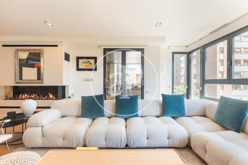 Foto 1abc8f9c-a5f2-4d59-b19e-a42989d68f35. Etagenwohnung mit heizung parking in Exposició Valencia