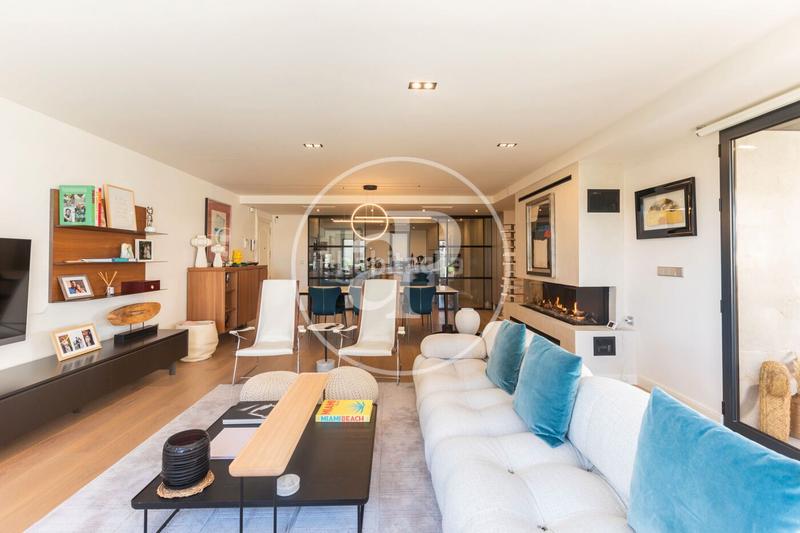 Foto 41c40a89-c803-4548-b244-eb79f6690294. Etagenwohnung mit heizung parking in Exposició Valencia