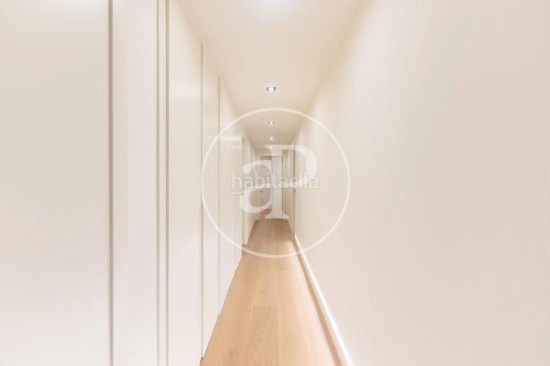 Foto 5c9399c3-31c7-49de-9c98-7c21ca23d3d9. Etagenwohnung mit heizung parking in Exposició Valencia