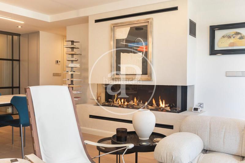 Foto b3b9877f-ae12-4699-a1b9-e614da960e1c. Etagenwohnung mit heizung parking in Exposició Valencia