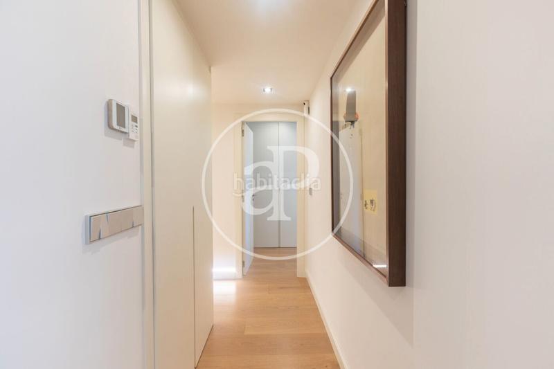 Foto c1cc1e3a-192c-4fe2-a4a0-ca50c5a44d9d. Etagenwohnung mit heizung parking in Exposició Valencia