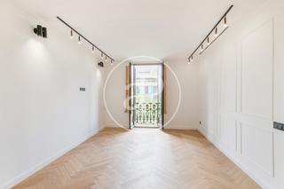 Appartement  Gran via de les corts catalanes. Piso en venta en la calle gran vía