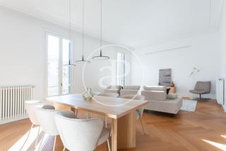 Affitto Appartamento  C/ de girona. Piso en alquiler en calle girona