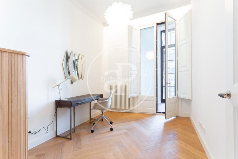 Foto c7b1dde0-c654-4512-b096-2a8d61a2e59f. Miete etagenwohnung mit heizung pool in Dreta de l´Eixample Barcelona