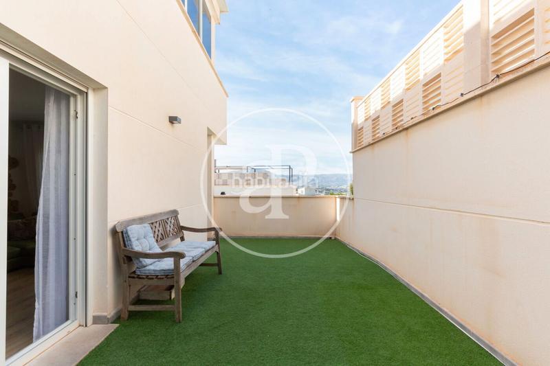 Foto 90c4ea1f-2efb-41e2-a83b-7ee10b2a964d. Reihenhaus mit heizung parking pool in L´Albir Alfàs del Pi (l´)
