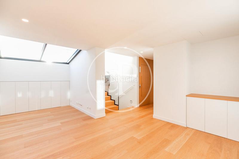 Foto db4b481b-7ba8-4c12-bccd-72b50bf20513. Location appartement avec chauffage parking piscine dans Barcelona