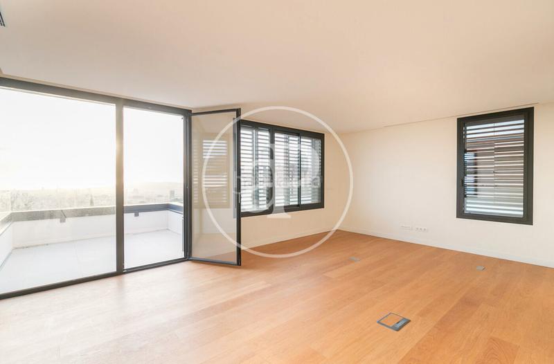 Foto edaac3a7-e973-4532-9cb1-6e213d4908fe. Location appartement avec chauffage parking piscine dans Barcelona