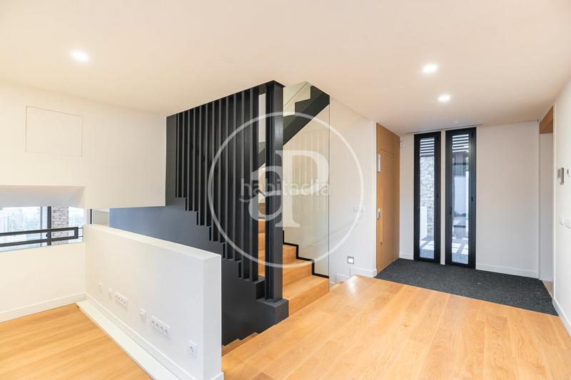 Foto f9af5ab5-2d26-4d39-9c09-73b81921e493. Rent flat with heating parking pool in Sarrià Barcelona