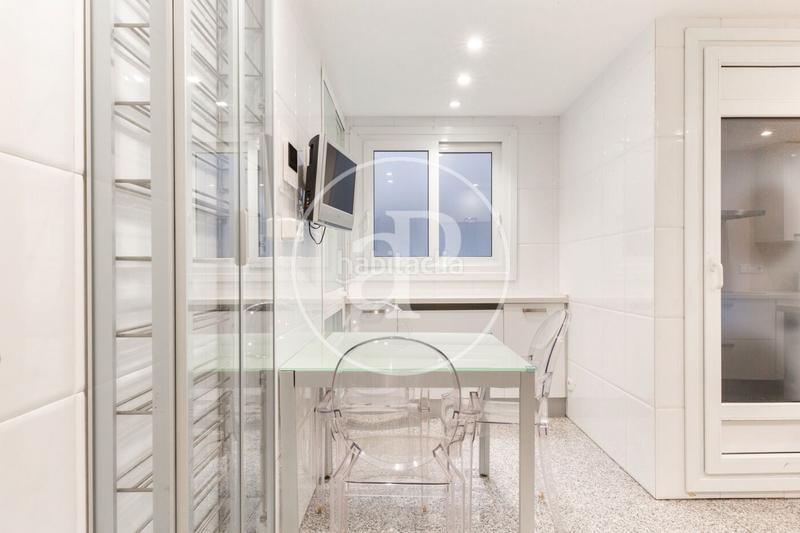 Foto f47da4aa-e36d-44ab-ae4c-afab36e35a78. Affitto appartamento con riscaldamento parcheggio in Valencia