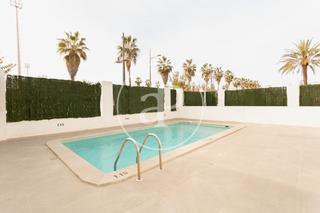 Location Appartement à El Cabanyal-El Canyamelar. Piso en alquiler en playa malvarrosa.