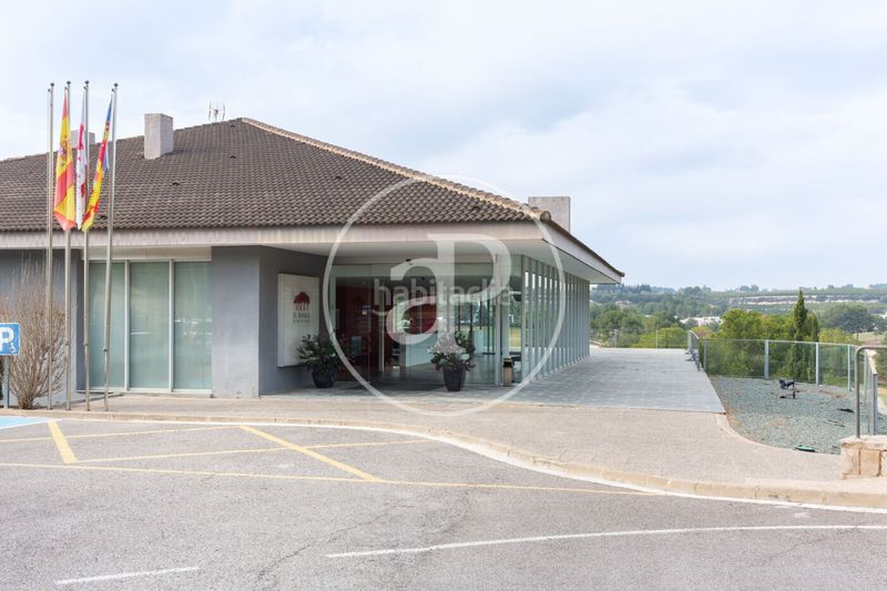 Foto ff2d2085-992b-49f6-9e1d-631d216cbcef. Casa aparellada amb calefacció aparcament piscina a Chiva