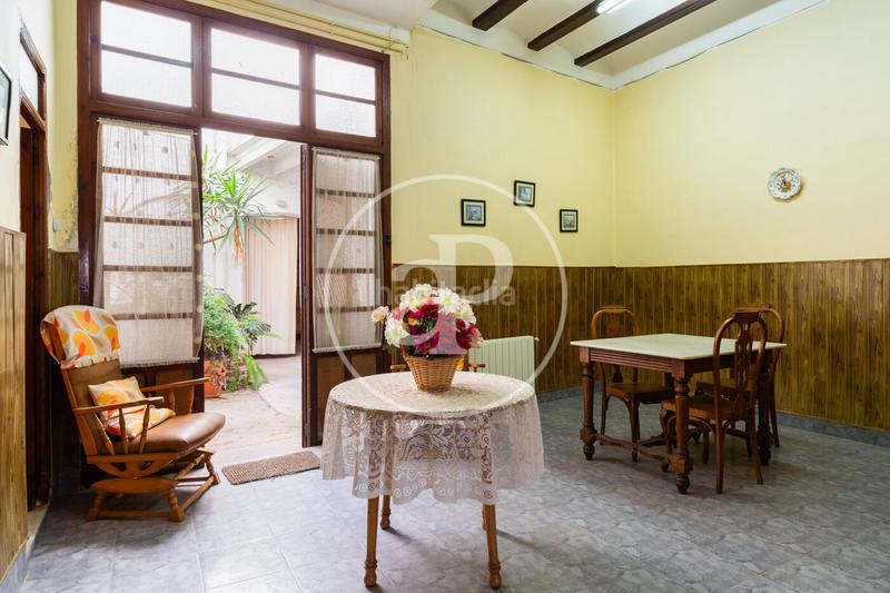 Foto 02bbd48b-ac41-45ab-a4fd-45c8326ed77a. Casa pareada  en venta en Centro Bétera