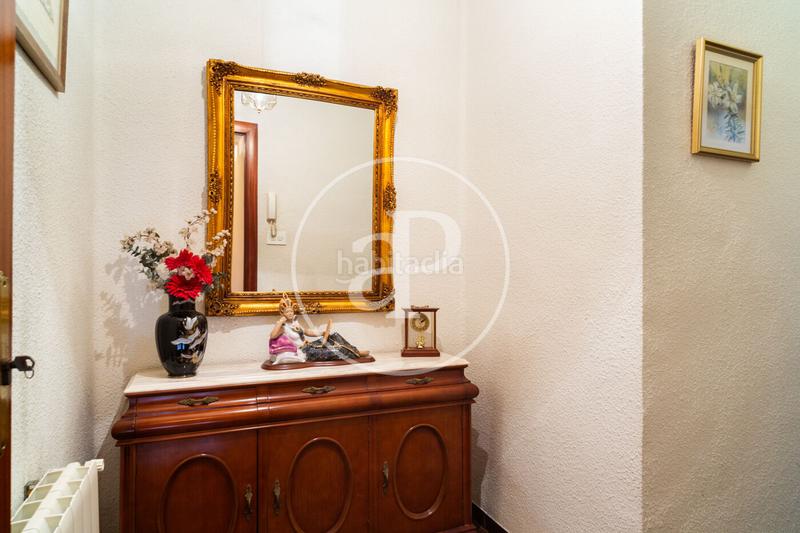 Foto 38ea40e6-b4fc-4d79-bf72-a4e480561b86. Casa pareada  en venta en Centro Bétera