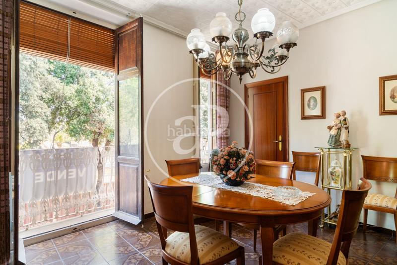 Foto e843395d-c71b-4f1e-996d-1015a8753a32. Casa pareada  en venta en Centro Bétera