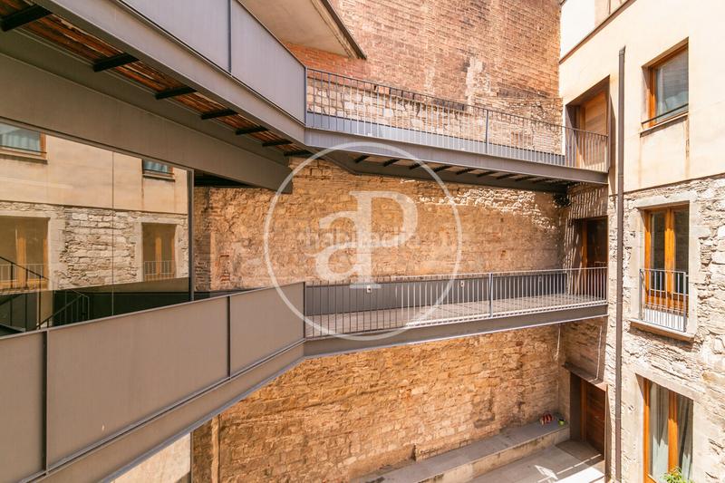 Foto 2209fed5-70e9-4559-9251-626a41668e71. Location appartement avec chauffage parking dans Gòtic Barcelona