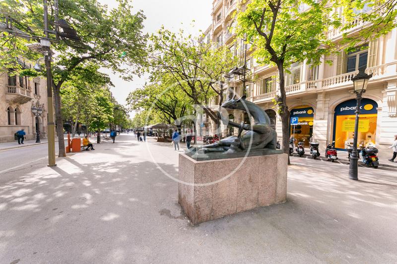 Foto f1477435-1a59-4b95-ba7a-7d123f7df505. Alquiler piso ático en alquiler en el eixample en Barcelona