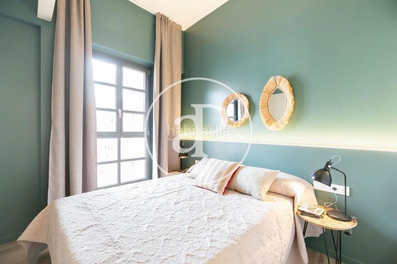 Foto 2a7bcf49-3756-4b45-8cd9-28d12714a5ce. Etagenwohnung mit heizung pool in Raval Barcelona