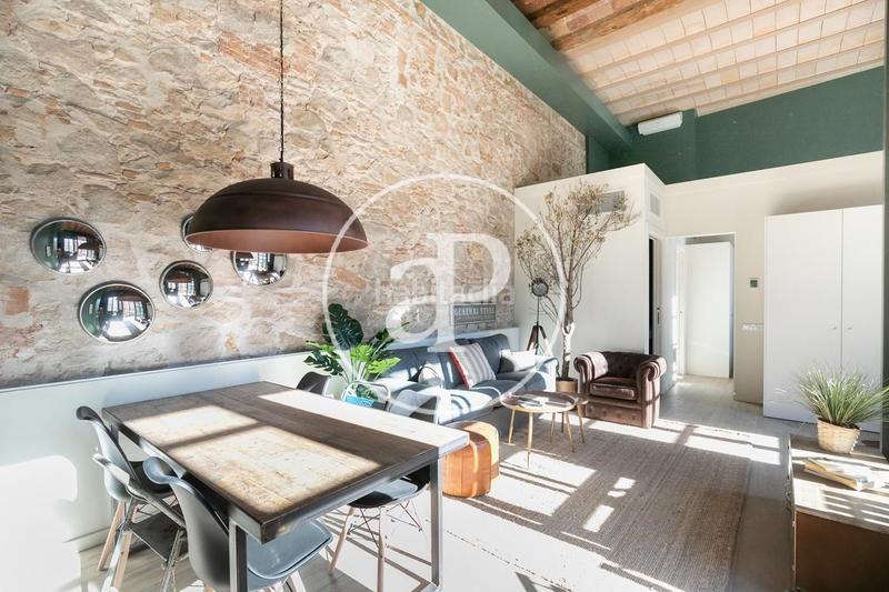 Foto 67888bcc-620e-4c05-8824-c4288ab54341. Etagenwohnung mit heizung pool in Raval Barcelona