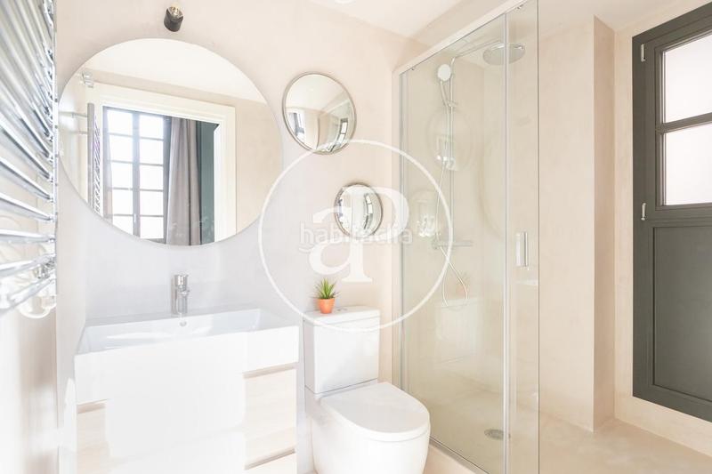 Foto a22c0d0d-87ac-452a-88da-e48906324e72. Etagenwohnung mit heizung pool in Raval Barcelona