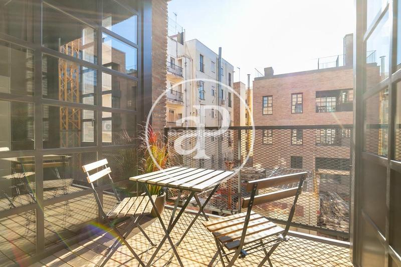 Foto e10b28b0-1920-4485-864b-ca39d1f2b948. Etagenwohnung mit heizung pool in Raval Barcelona