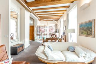 Etagenwohnung in Plaça de l'Escolania de la Mare de Déu dels Dese