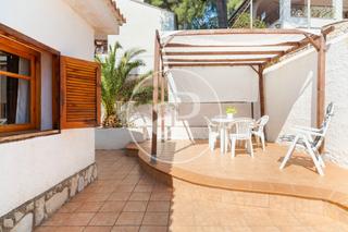 Casa a Corral Nou-Montros-Estepar. Chalet independiente en venta en naquera