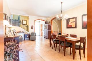 Maison jumelée  Carrer de pelai briz. Casa en venta en la zona de covadonga creu alta