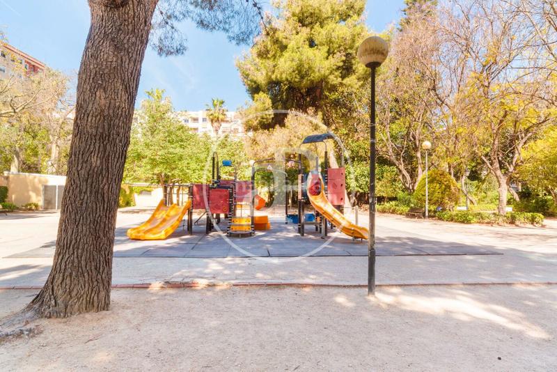 Foto 2cfc374b-10aa-43d7-904c-6a74eb1e8b0f. Etagenwohnung mit heizung in Ciutat Jardí Valencia