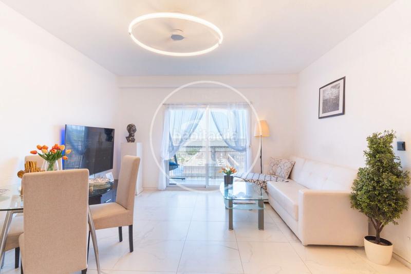 Foto 32994c41-780d-4977-b554-29bfbc7b49e9. Etagenwohnung mit heizung in Ciutat Jardí Valencia