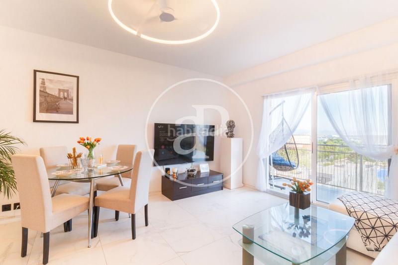 Foto 47728b8e-a0bb-4bd6-8404-62e16de1517f. Etagenwohnung mit heizung in Ciutat Jardí Valencia