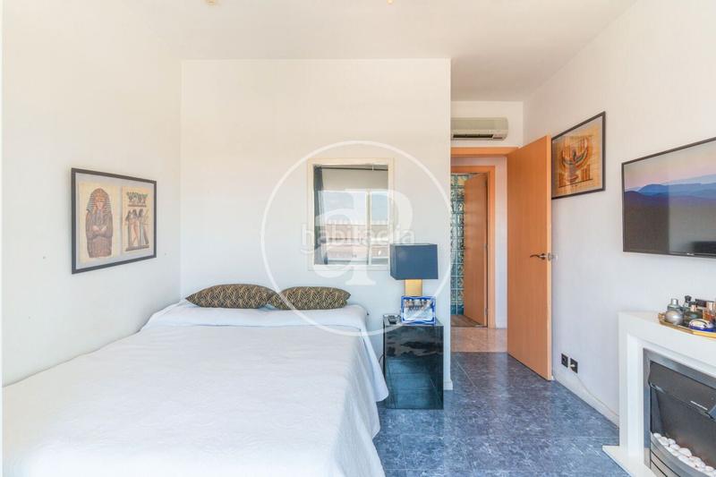 Foto e7eba161-812c-4aff-9f08-2a1ded62a7e2. Etagenwohnung mit heizung in Ciutat Jardí Valencia