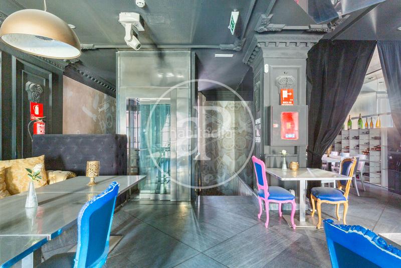 Foto c62aa151-b9d9-4954-b127-2041840c9625. Casa adosada  en venta junto a plaza españa en Valencia