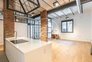 Pis  Carrer de marc aureli. Piso en venta en sant gervasi galvany