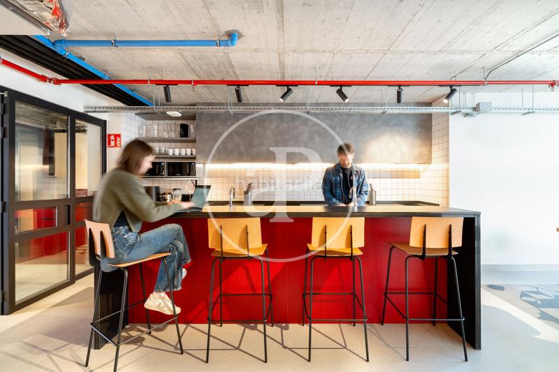 Foto dfc44c1f-6d58-4278-9e17-d07ee1e423e8. Miete etagenwohnung mit heizung pool in Poblenou Barcelona