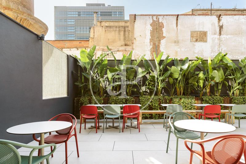 Foto c5680c6b-0362-4942-932f-72c27fbd93f7. Rent flat with heating pool in Poblenou Barcelona