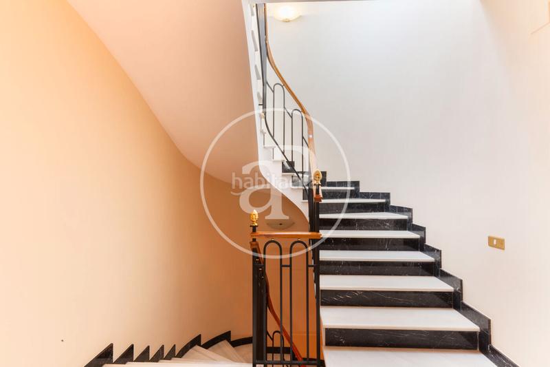 Foto d1a43a82-1339-421e-8642-4bd97b1b7f4c. Casa adosada casa en venta en aldaya en Aldaia