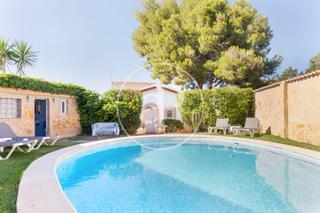 Casa a Riba - roja de Túria. Chalet independiente en venta en ribaroja de túria
