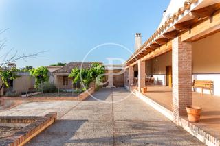 Mas à Ricote. Villa en venta en requena