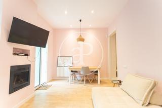Location Maison  Carrer de pere costa. Chalet en alquiler en baix guinardo