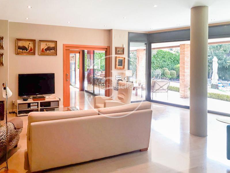 Foto 01dc7b18-9138-4a54-a5c0-df840a3b5ef8. Maison avec chauffage parking piscine dans Teià