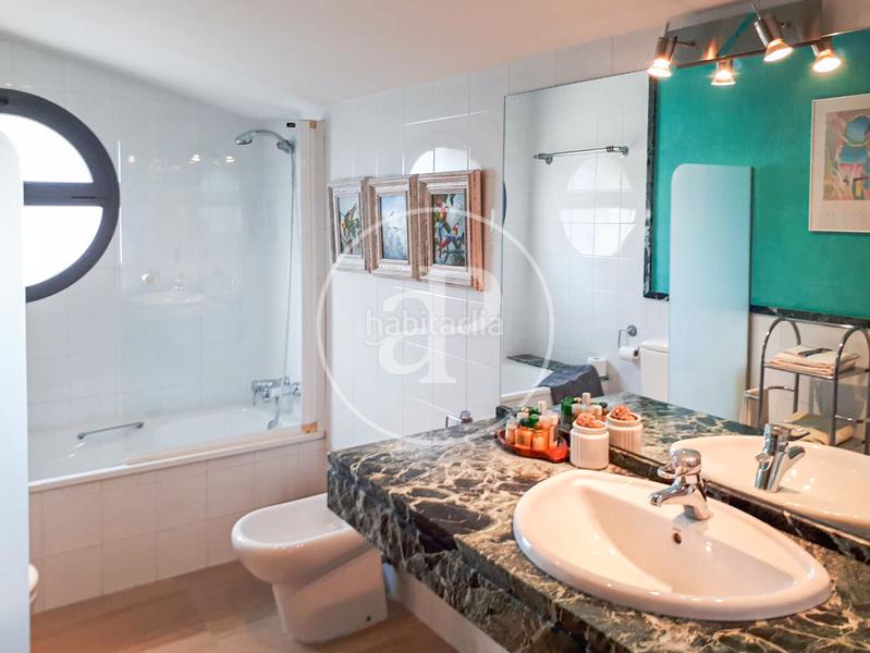 Foto 977a82a2-5f46-49fe-a7eb-b05c6ba791d9. Maison avec chauffage parking piscine dans Teià